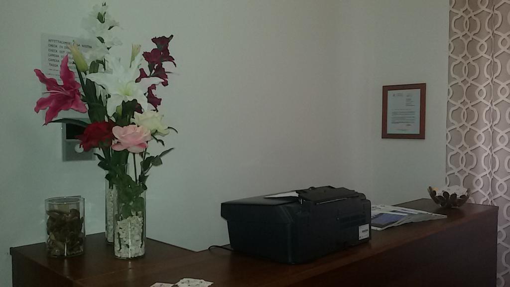 Da Marcello Hotel Genoa Luaran gambar