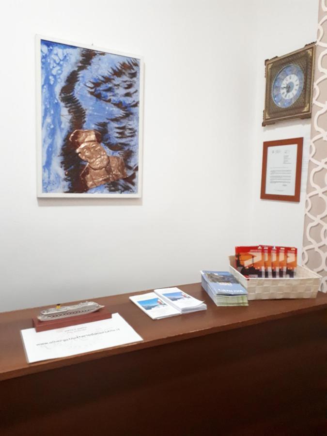 Da Marcello Hotel Genoa Luaran gambar